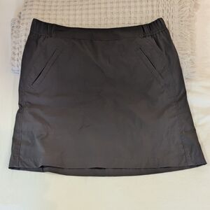 Woolrich Green grey khaki skirt skort with shorts, pockets, zip s small